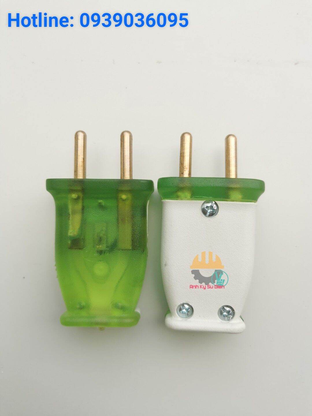 Combo 1 5 Hole Rubber Molded Socket And 1 Shatterproof Rubber Power Plug With LED Power Indicator
