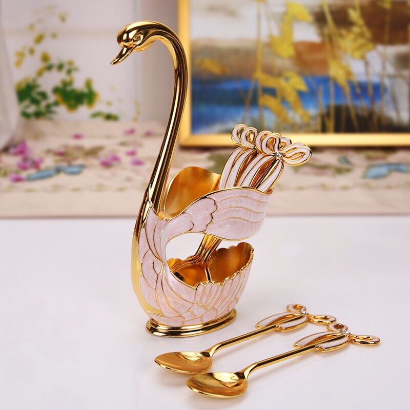 Giỏ đựng thìa dĩa hình thiên nga siêu sang