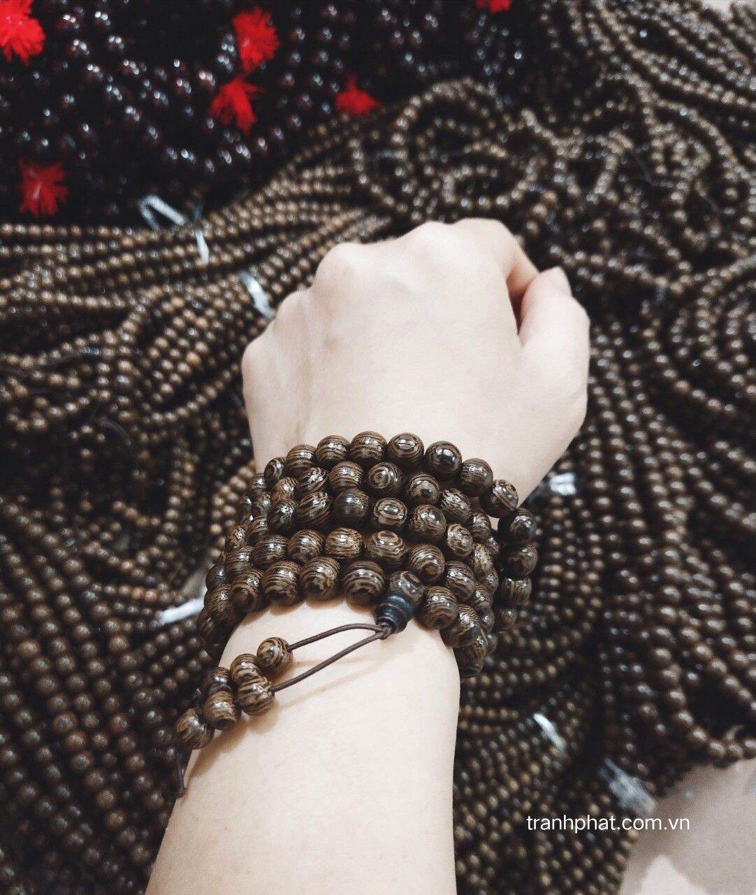 tràng 108 hạt gỗ mân tự nhiên (mun đuôi công) đẹp