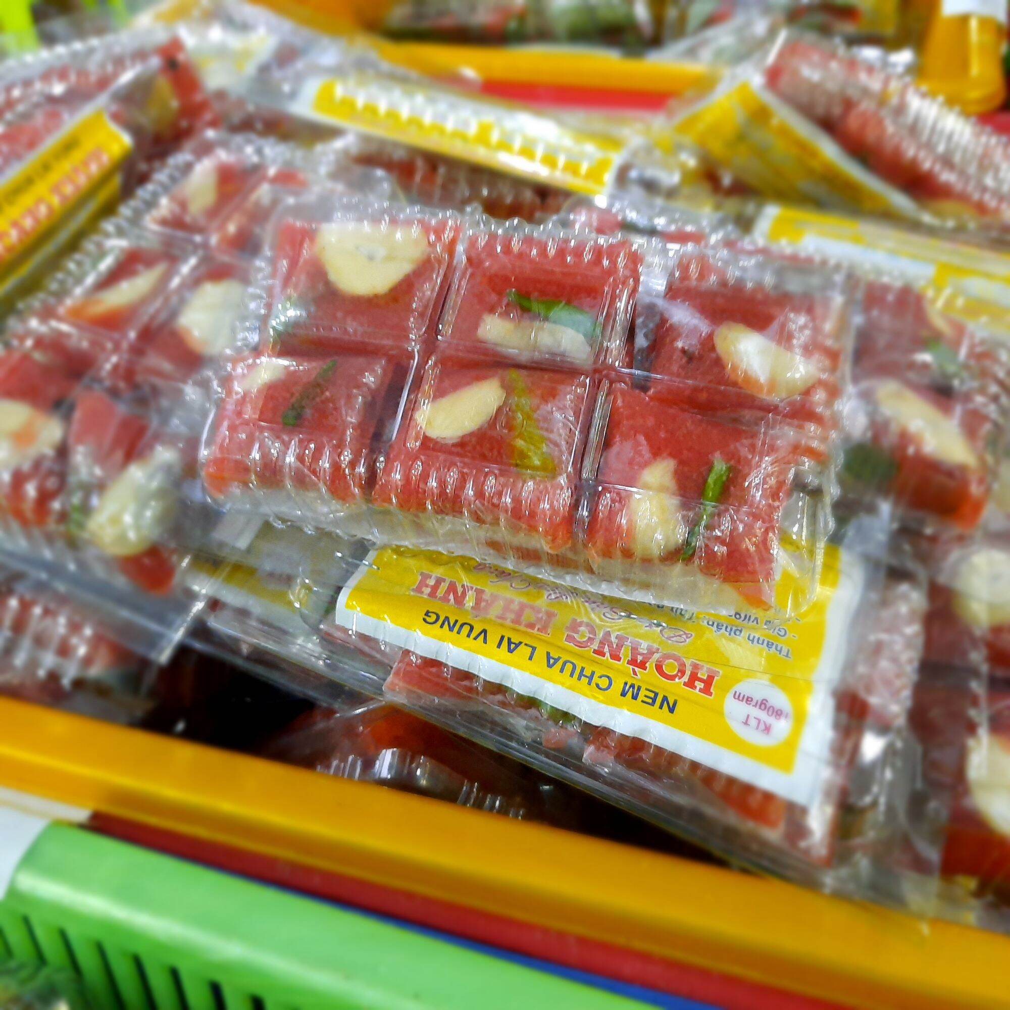 COMBO 10 HỘP NEM CHUA LAI VUNG TỎI ỚT XIÊM ( TẶNG 1 HỘP CÙNG LOẠI )