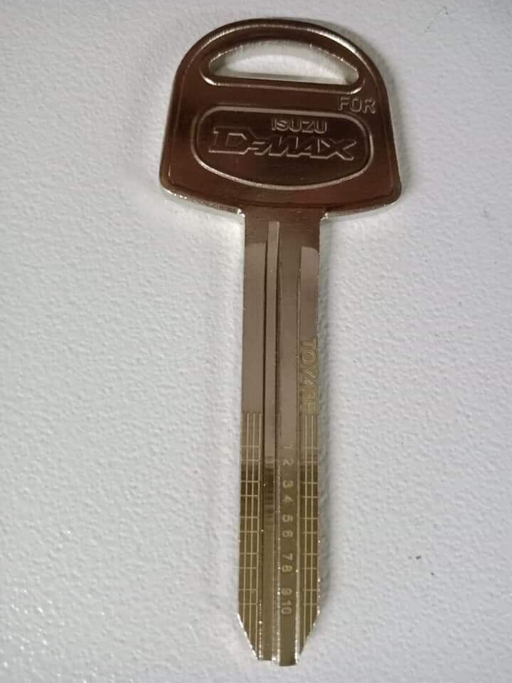 Phôi chìa khoá xe ISUZU