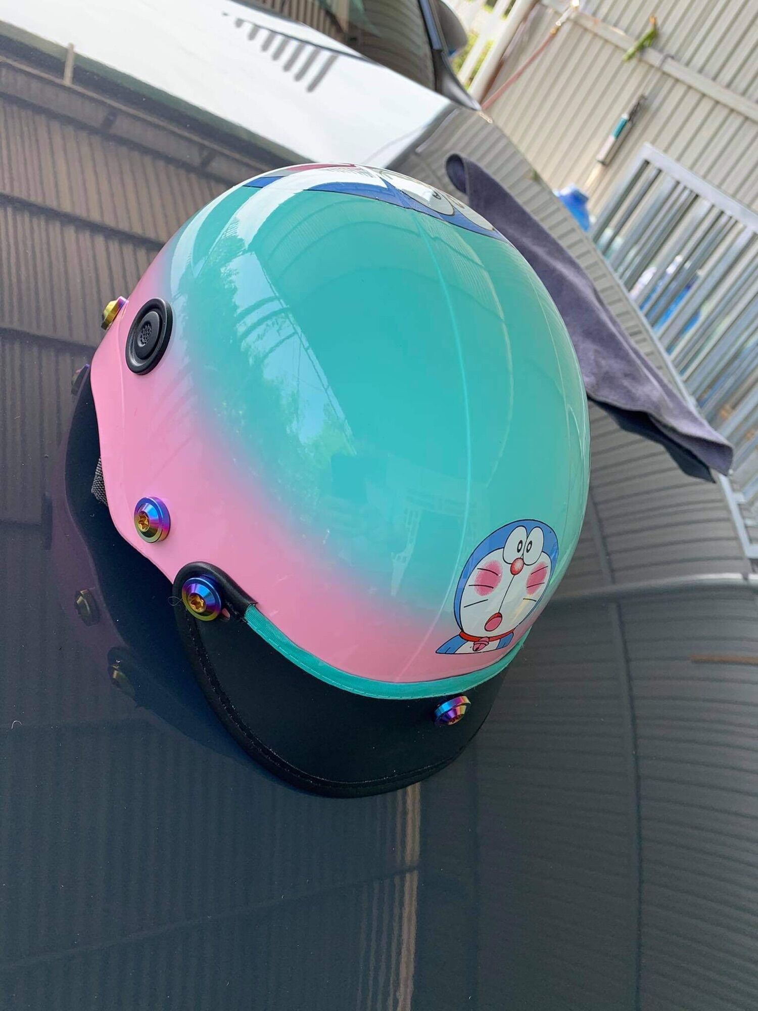 Nón doraemon gắn 7 ốc titan. Đc xem hàng