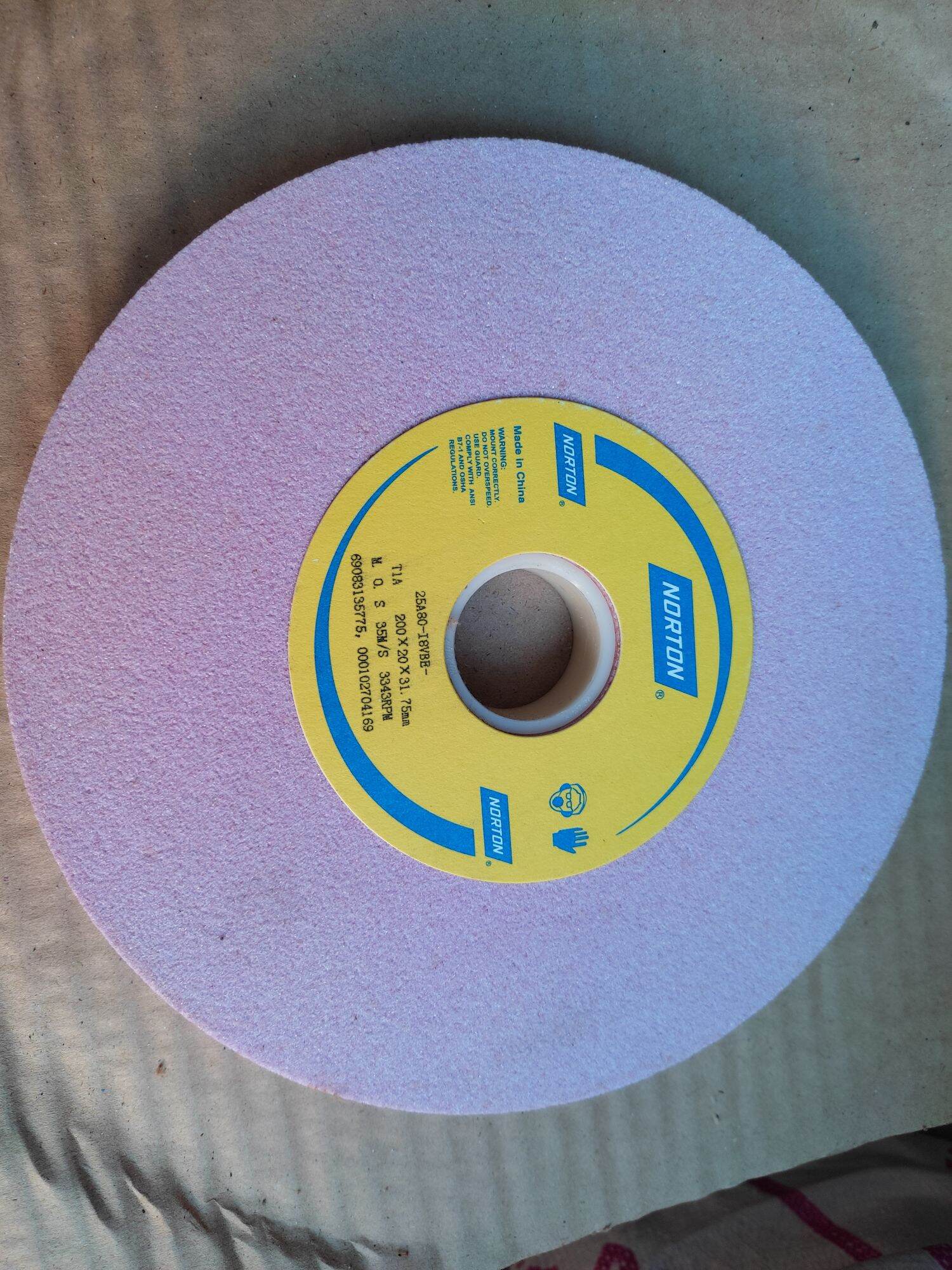 Đá mài Norton 200x20x31.75 mm độ mịn 80 loại hạt mài 25A nhôm oxit