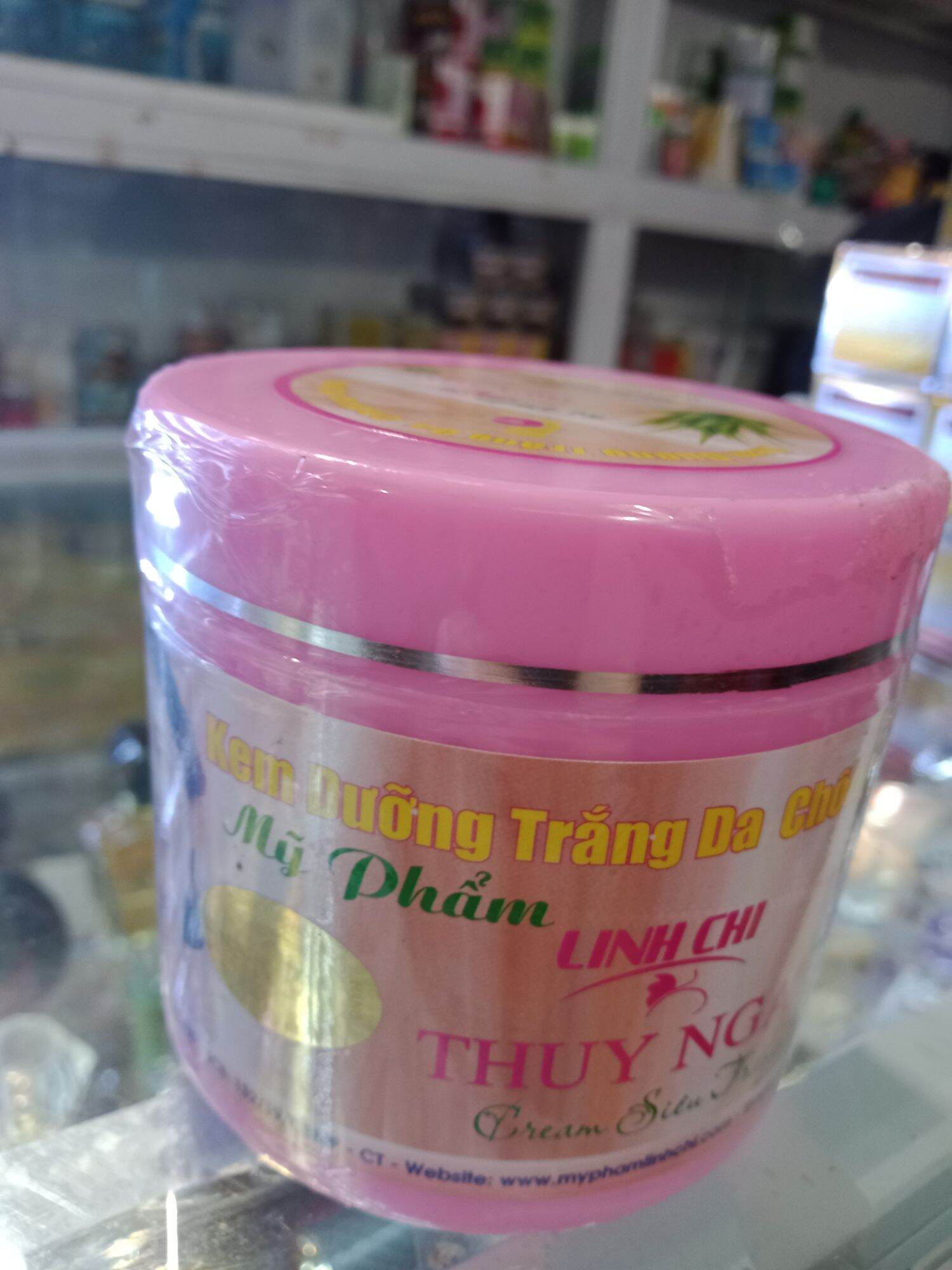 [Hcm]Kem Trắng Da Toàn Thân Linh Chi Thúy Nga