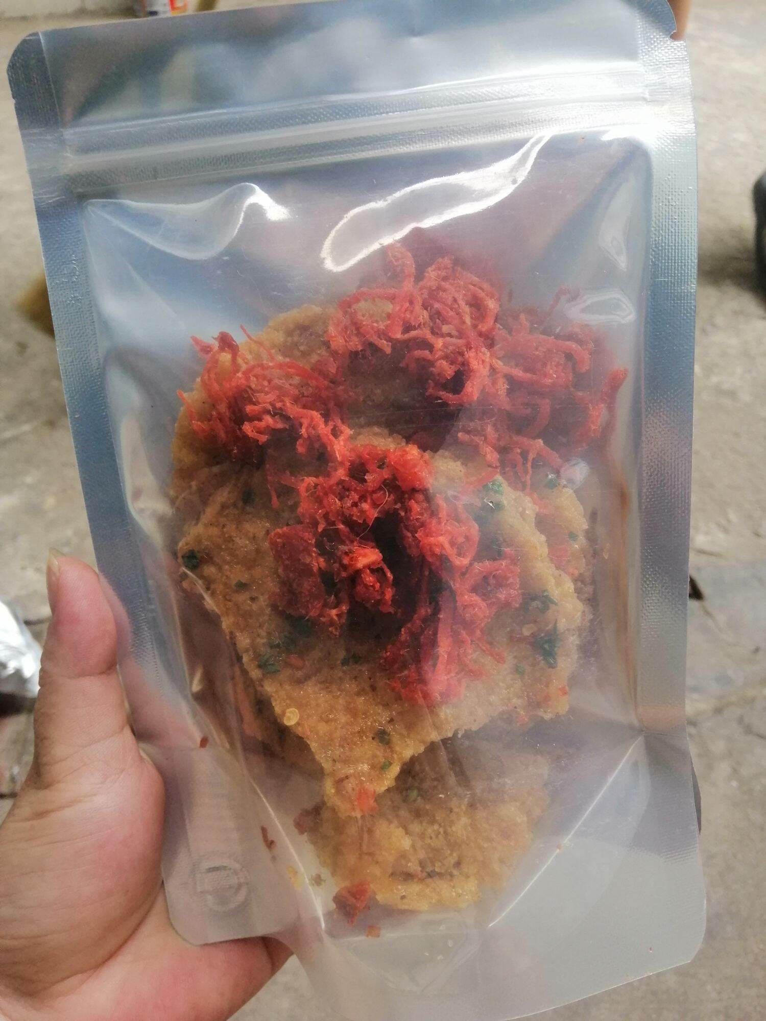 100gr cơm cháy lắc khô bò siêu ngon (túi zip 100gr)