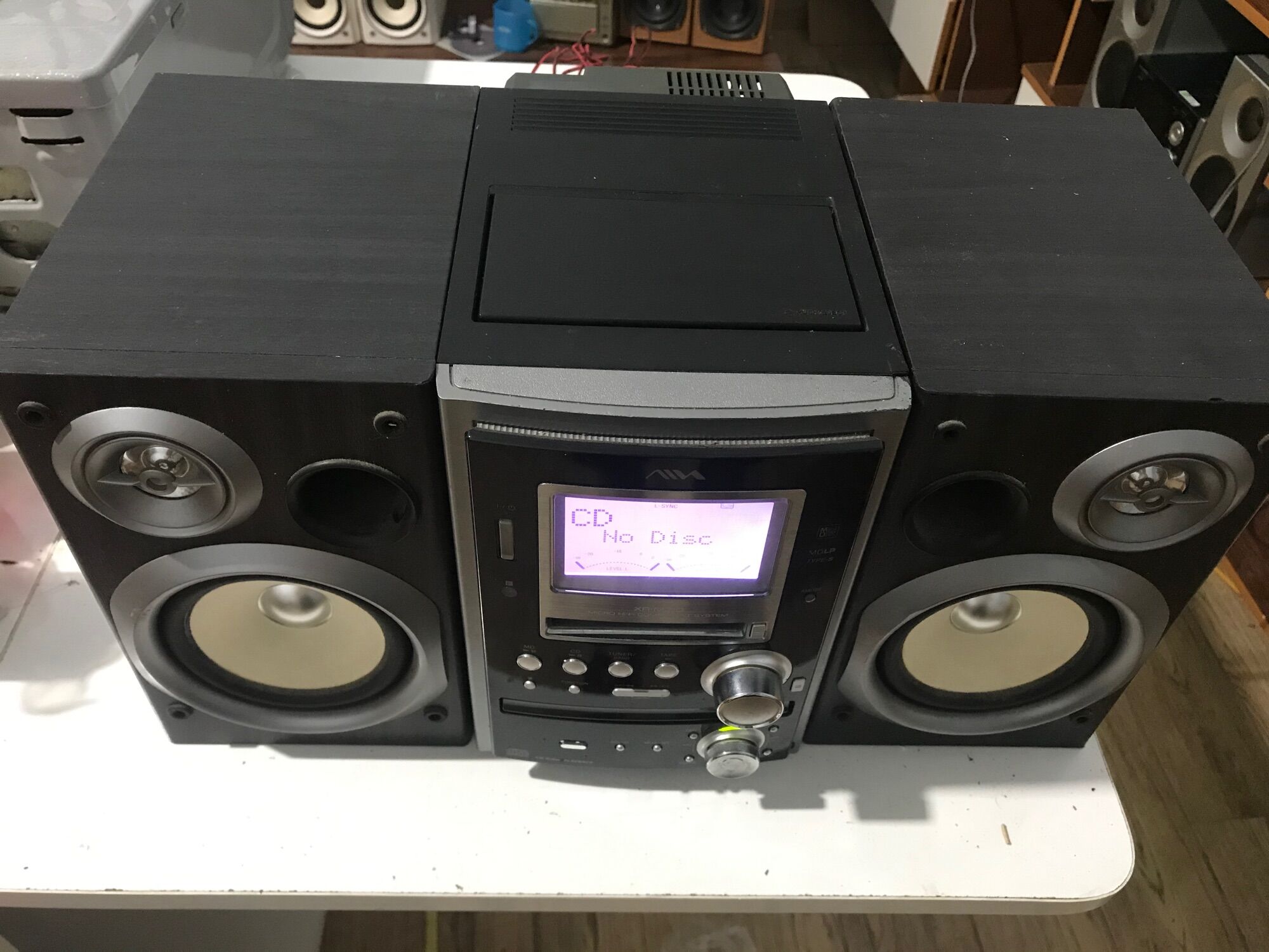 Aiwa J10