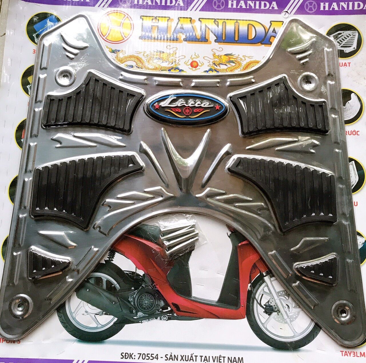 Để chân,thảm lót sàn latte inox