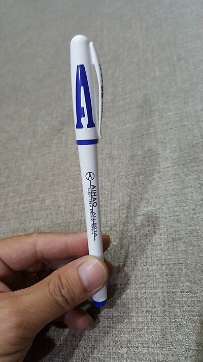 Hộp 12 bút bi nước  AIHAO