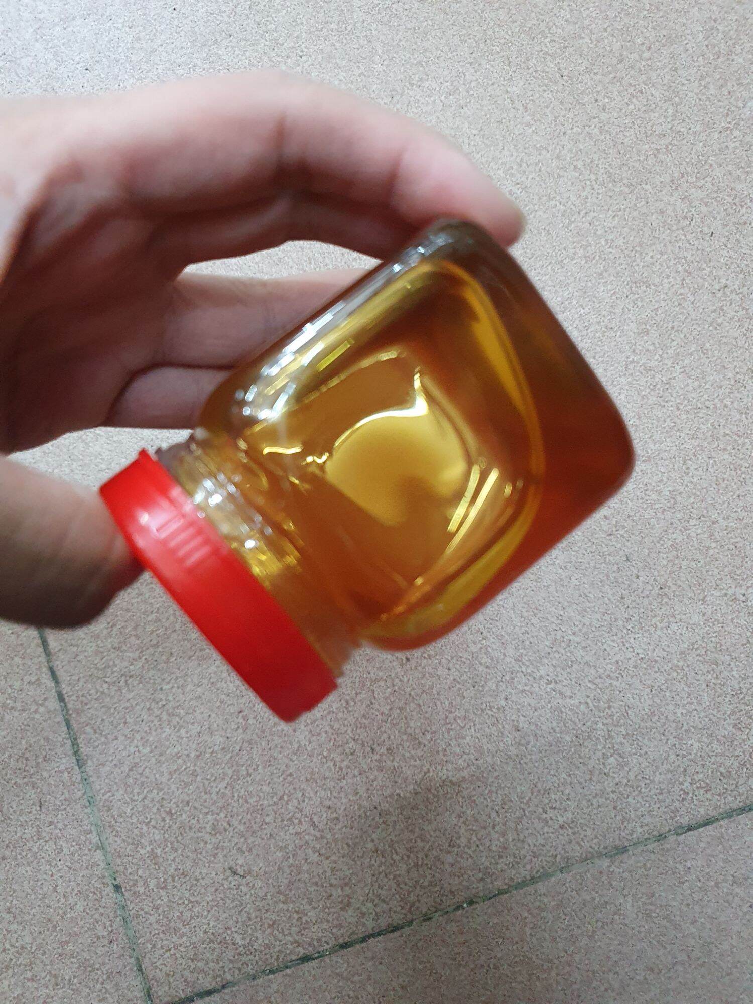 keo dán côn loa nhện loa màu vàng lọ 150ml