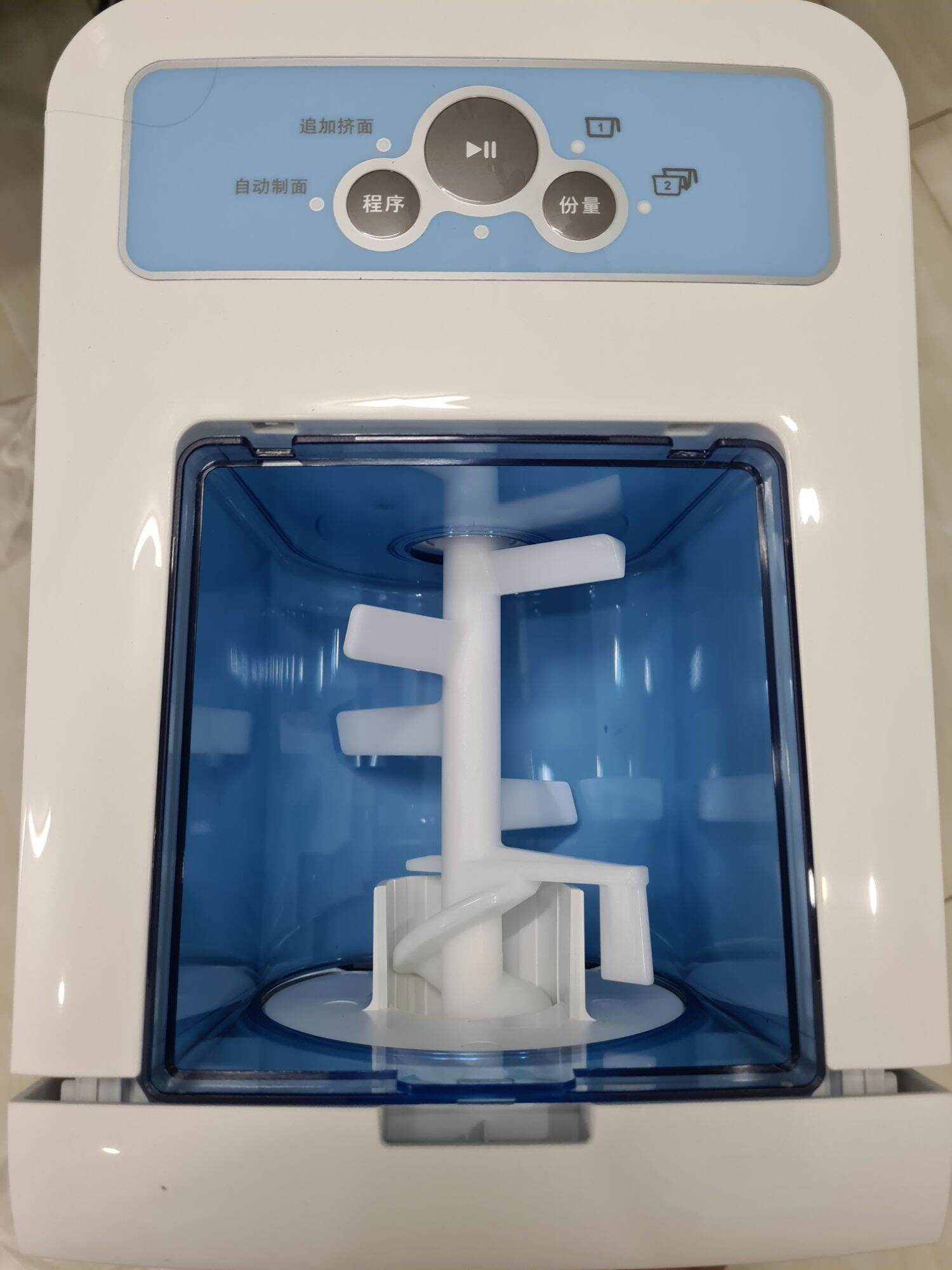 Philips pasta maker