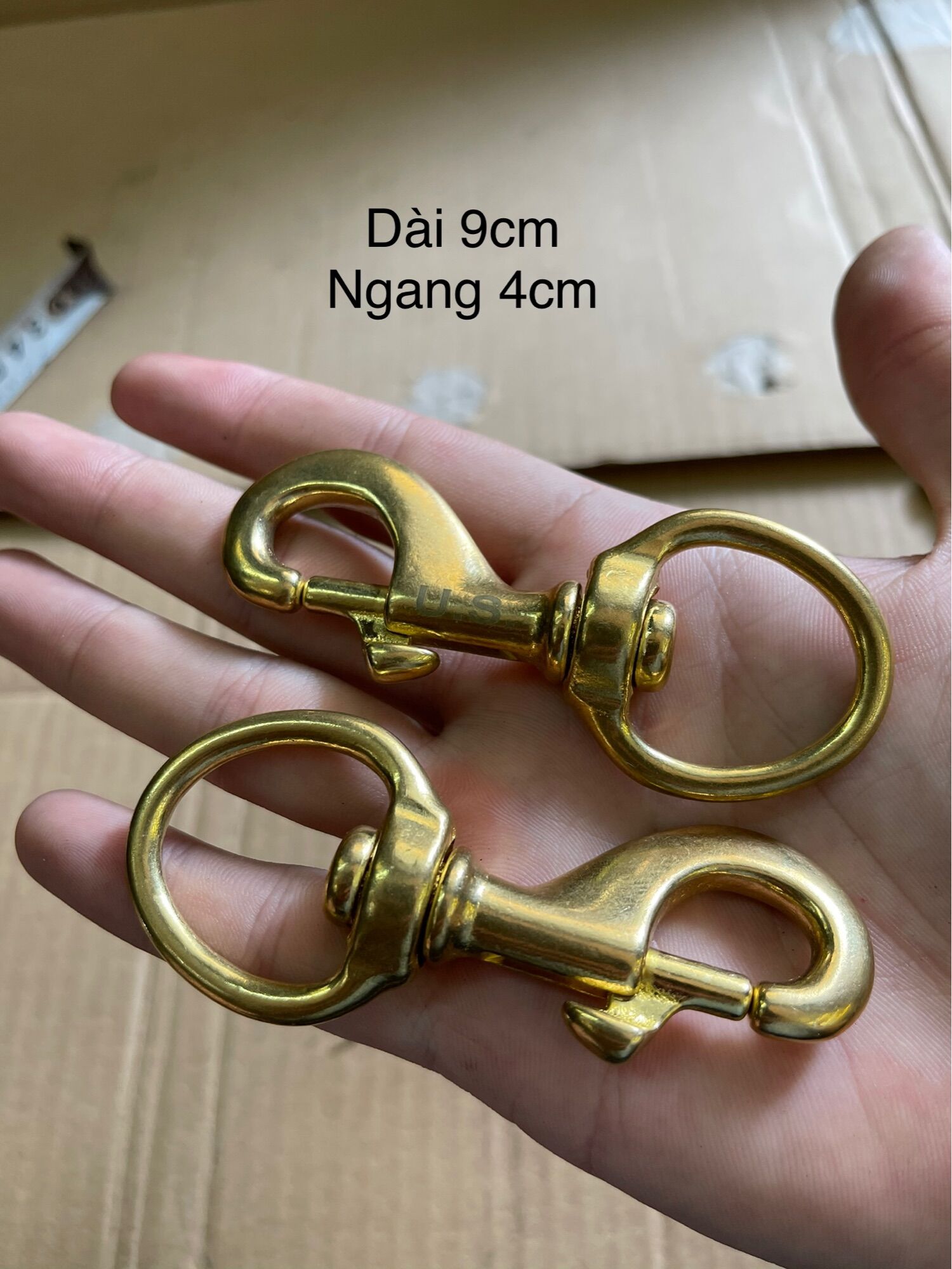 Móc khoá tròn US bằng đồng