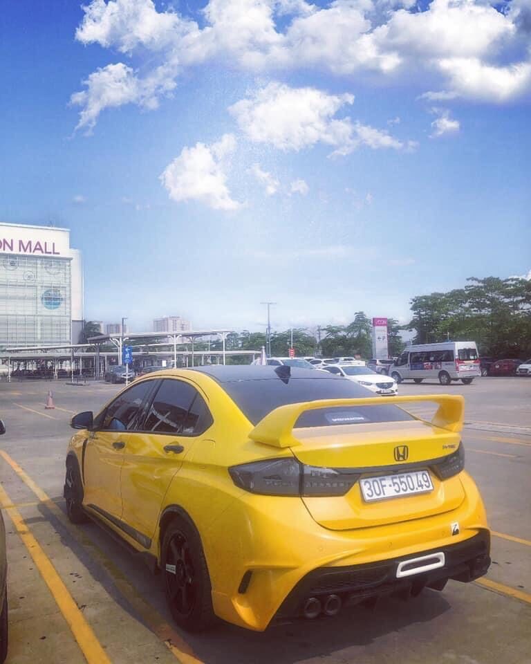 Đuôi Gió Thể Thao cho các dòng xe sedan