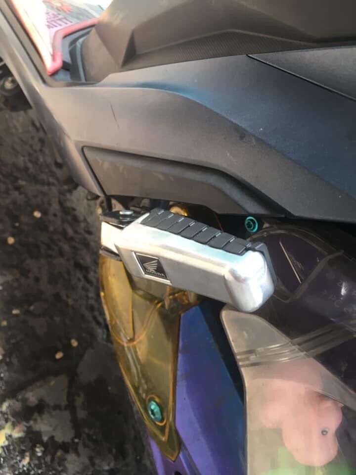 Gác Chân Sau HONDA Cánh Chim