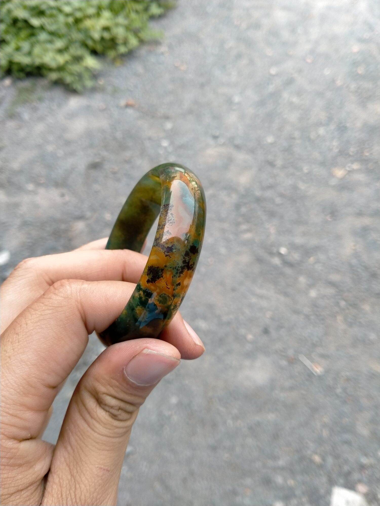 Vòng tay băng ngọc thủy tảo
