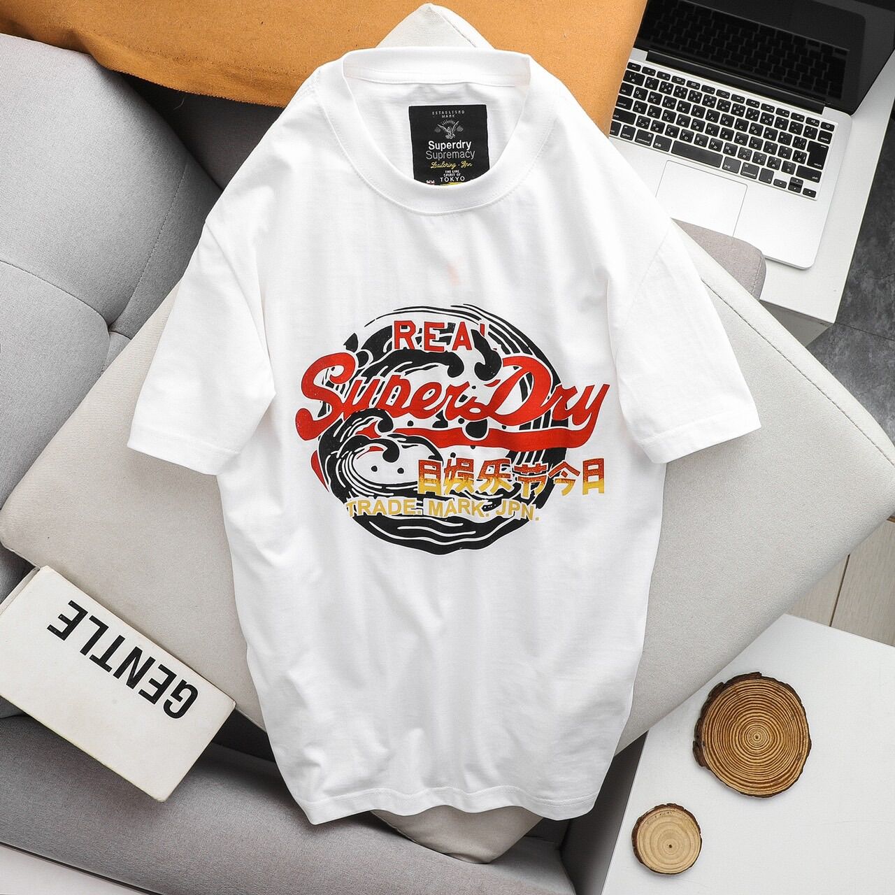 Áo thun Superdry