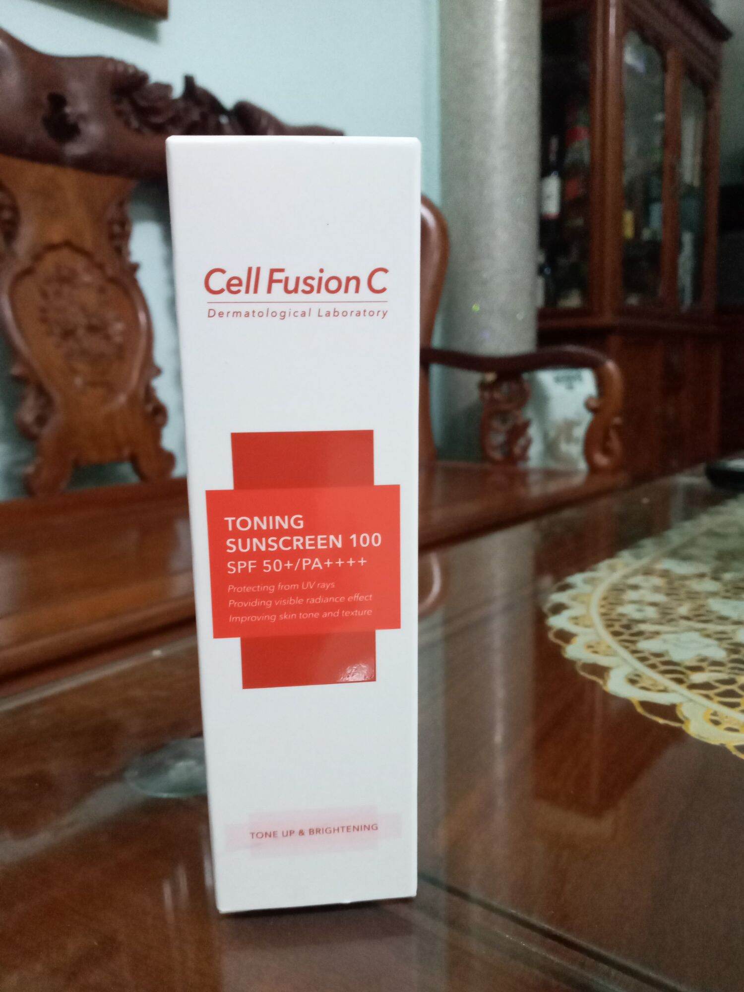 Kem Chống Nắng Nâng Tone Hàn Quốc Cell Fusion C 50Ml