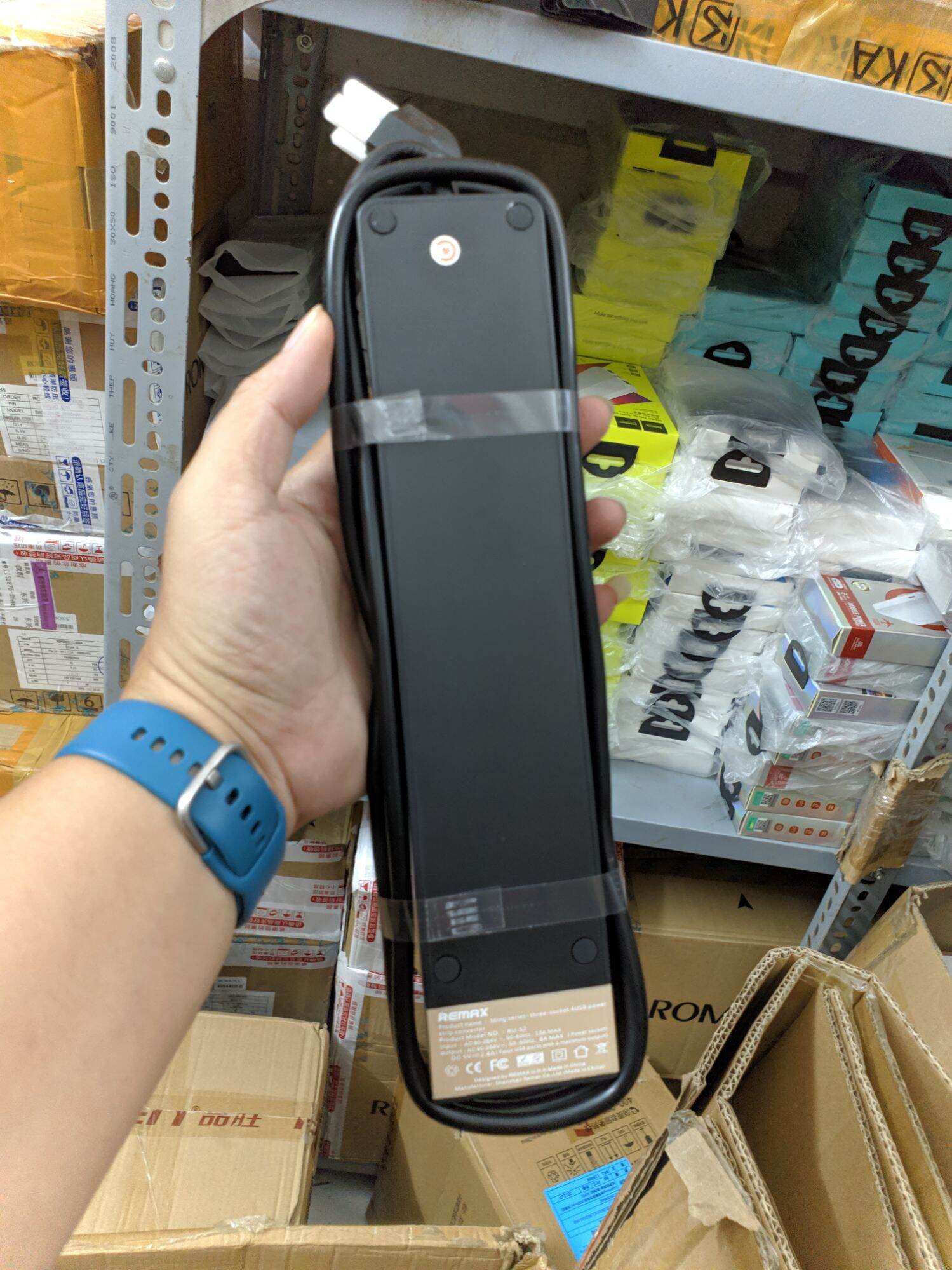 Ổ điện Remax RU-S2 4 cổng sạc USB