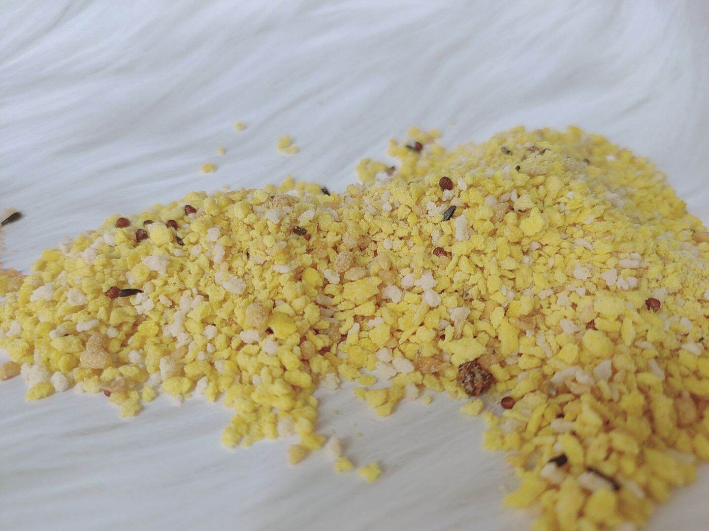 Cốm trứng thái-500GR- Thức ăn cho hamster, thú cưng, chim...