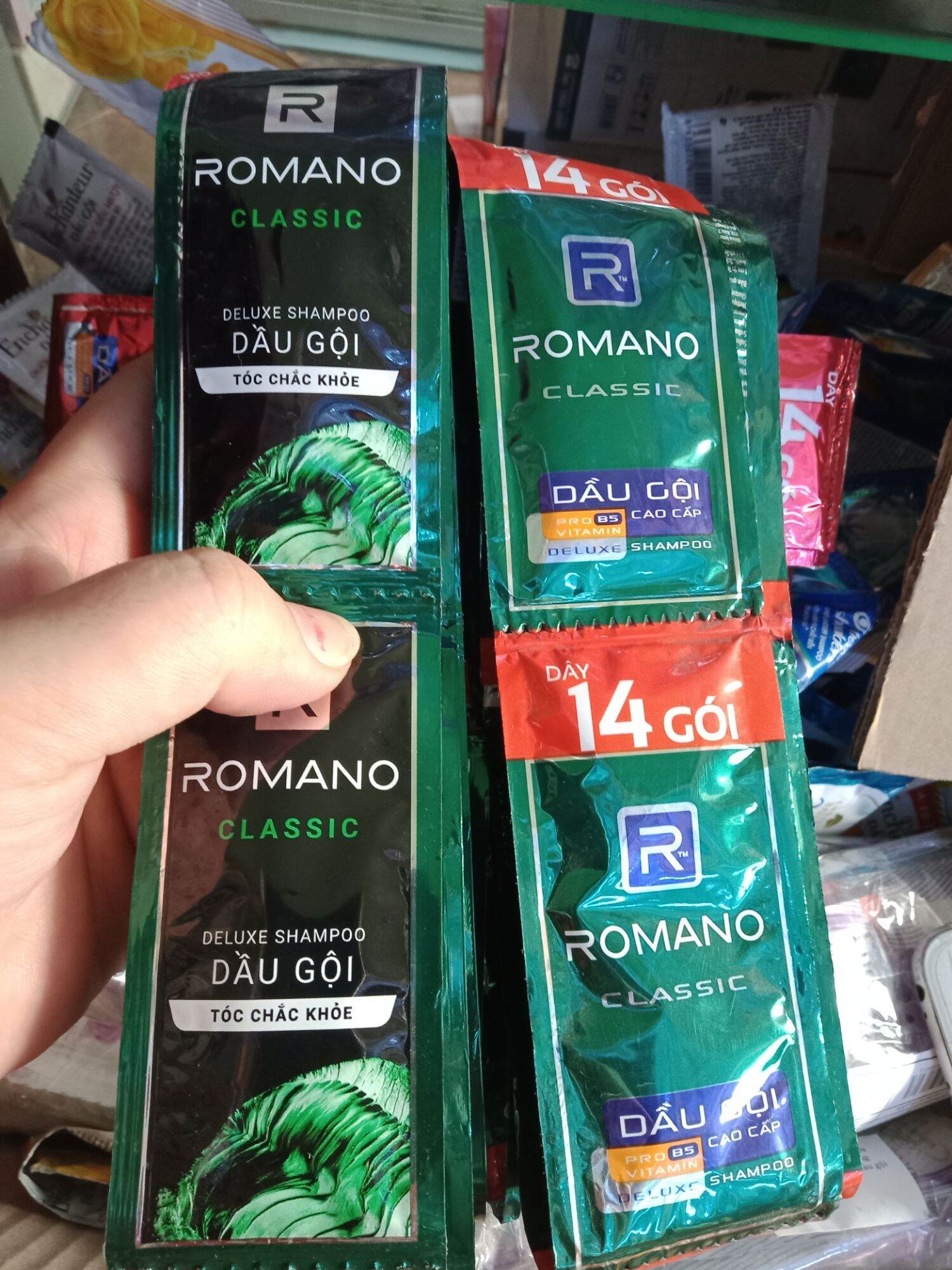 Dây Dầu gội đầu Romano classic 14 gói