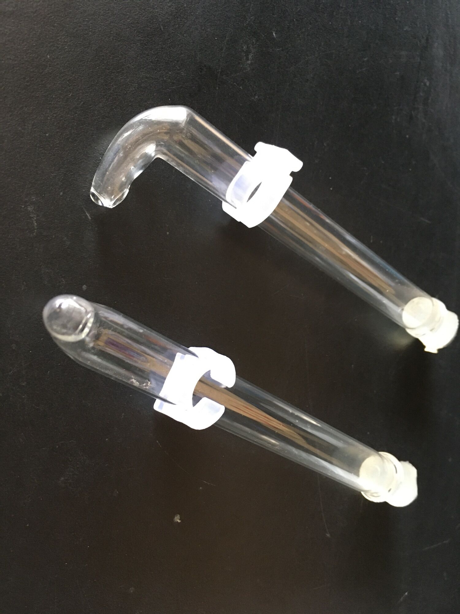 2 cóng dài nuôi chim khuyên chất liệu thuỷ tinh