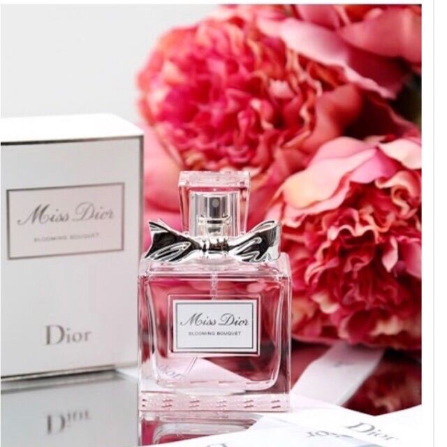 Отзывы о Dior Miss Dior Blooming Bouquet  Туалетная вода мини  Makeupua