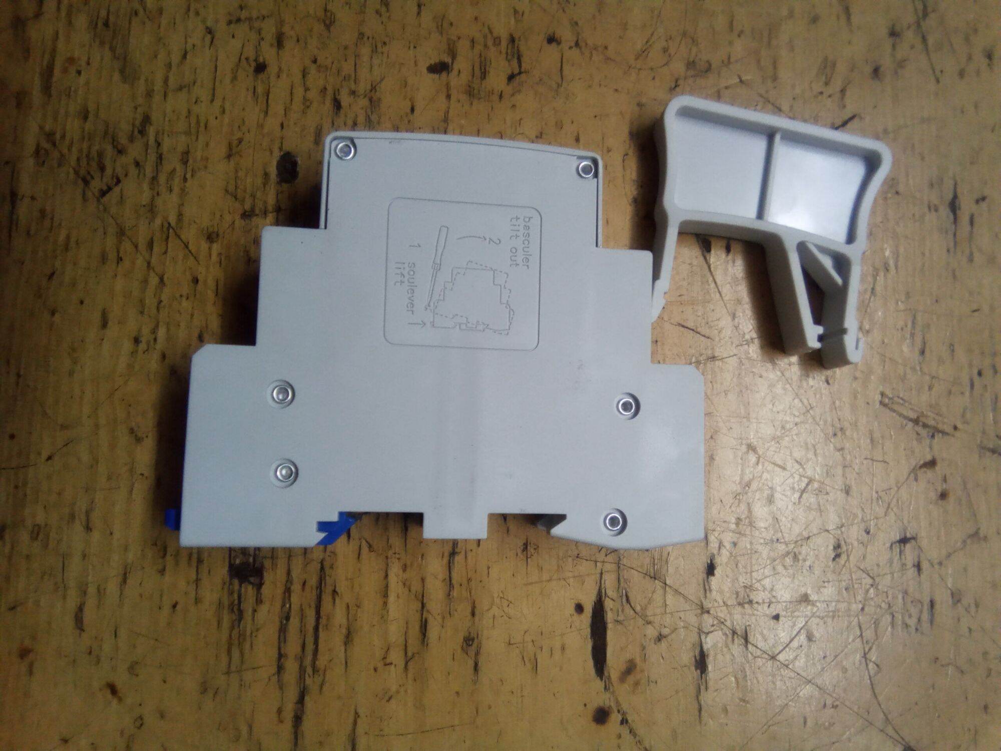 Khởi Động Từ 1 Pha CHINT NCH8-25/20 (25A)