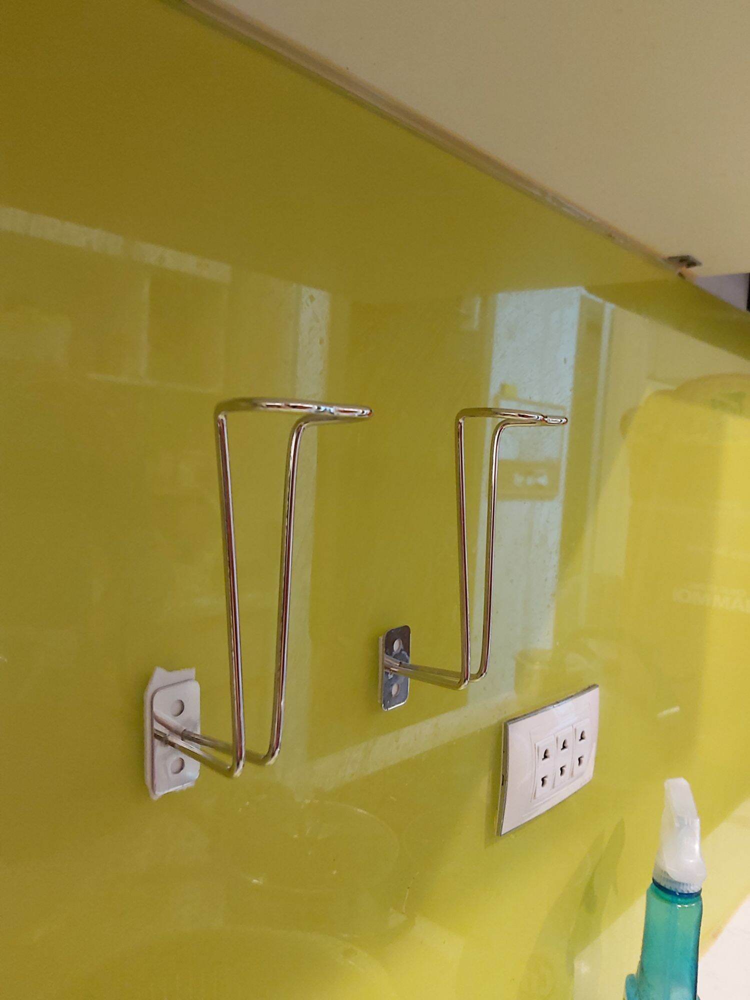 Giá úp cốc đơn inox 304 (bắt vít)