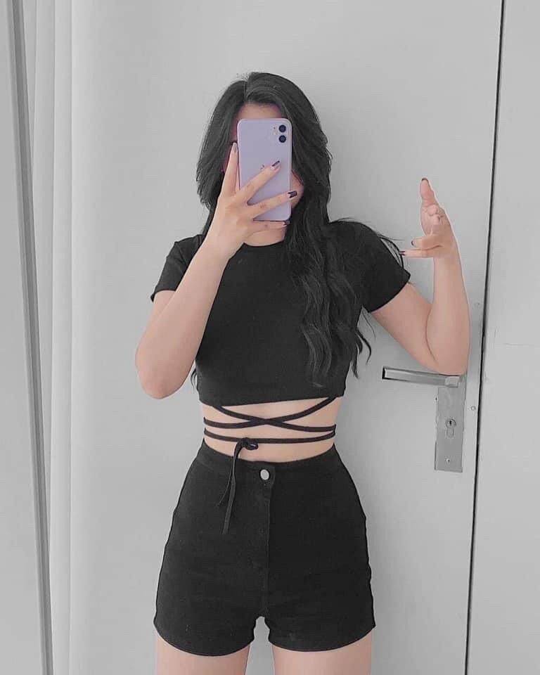CROPTOP ÁO THUN KIỂU HỞ EO QUẤN DÂY