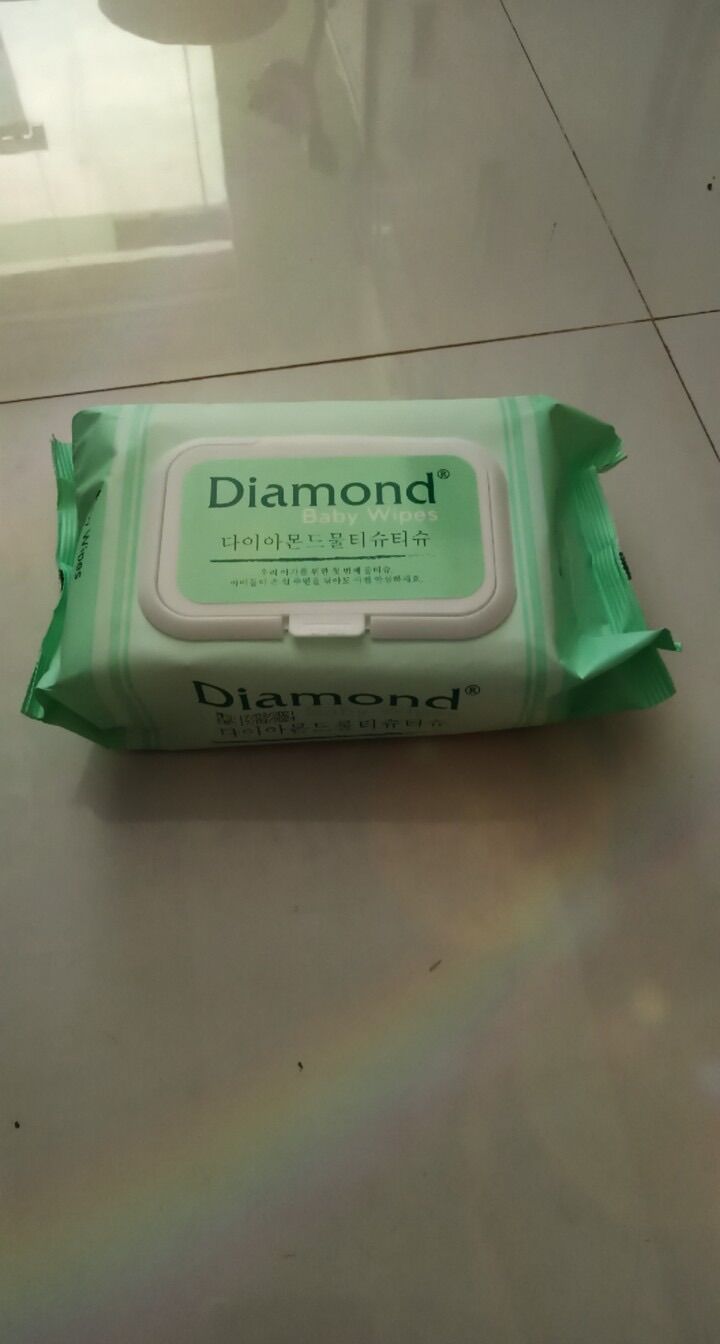 Khăn ướt diamon không mùi an toàn cho trẻ em