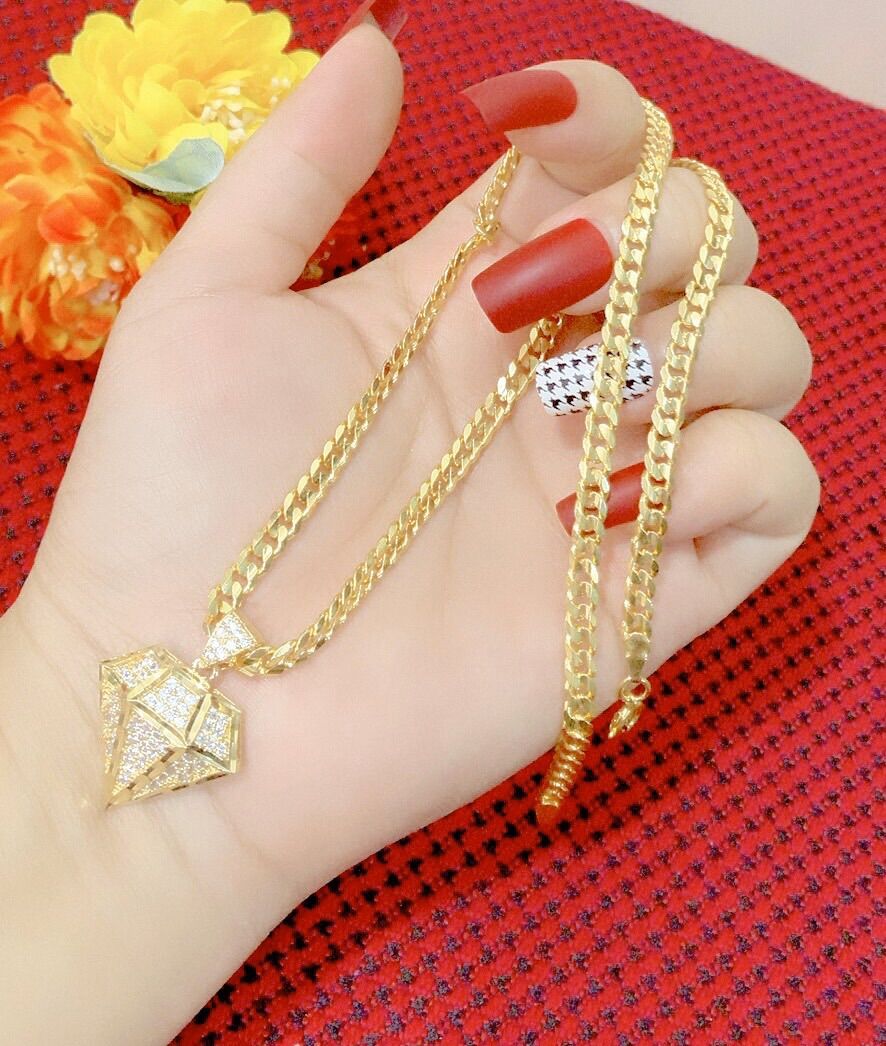 Dây chuyền xích mặt kim cương mạ vàng 18k