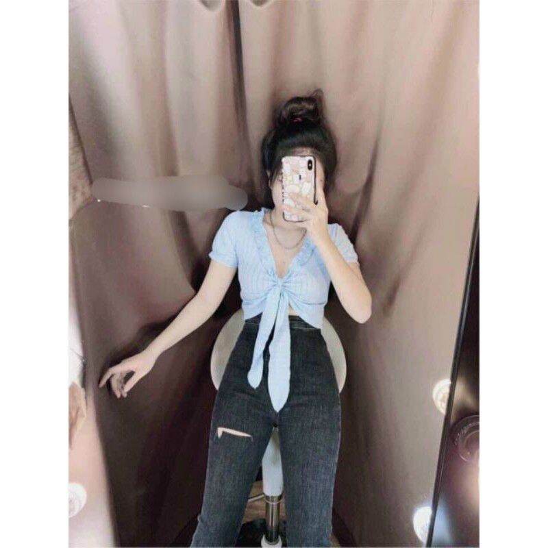 ÁO THUN KIỂU CỘT NƠ NGỰC