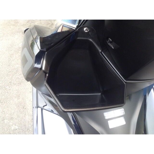 Hộc đựng đồ ab airblade 2020->2024 đen mờ/carbon