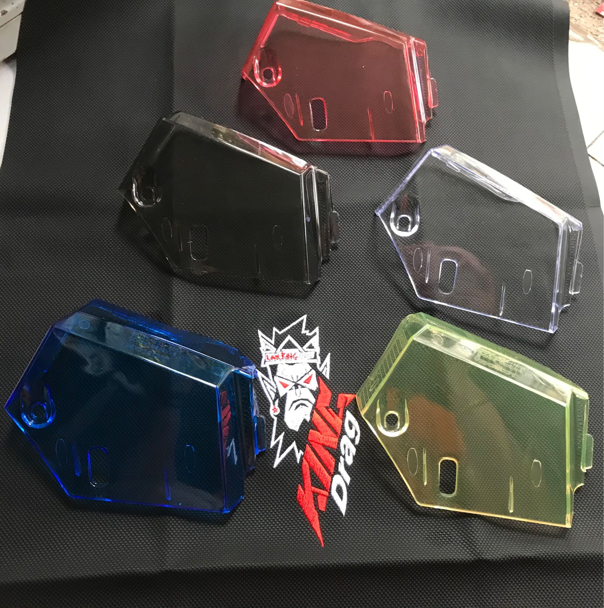 Nắp che bình nước mát đủ màu giành cho Vario/ Air Blade 125cc và 150cc