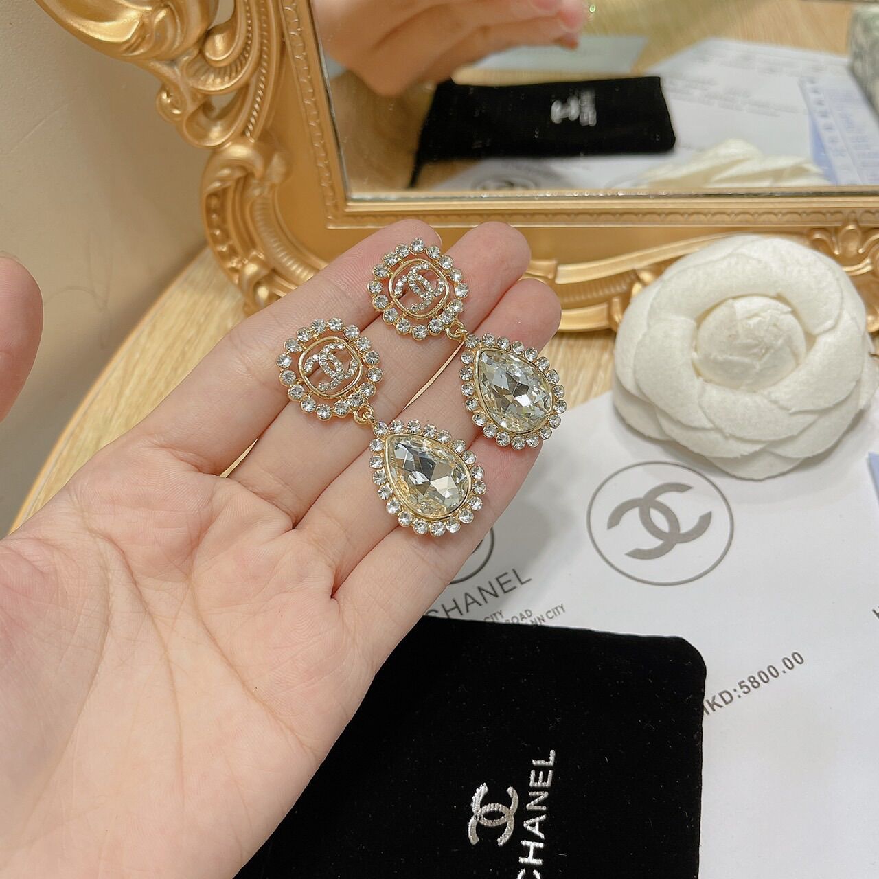 Khuyên Tai Chanel đính đá sang trọng KT022893 Bông Tai Khuyen tai