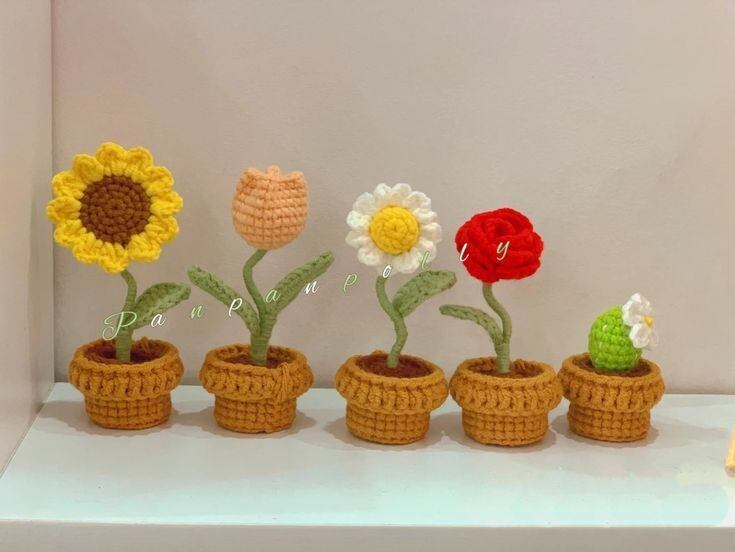 Chậu hoa len Handmade