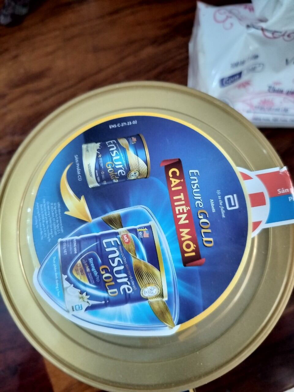 Sữa Ensure Gold