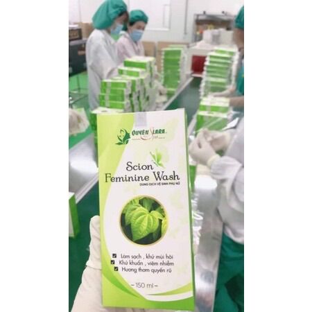 DUNG DỊCH VỆ SINH PHỤ NỮ QUYÊN LARA 150ml SẠCH-THƠM-MÁT