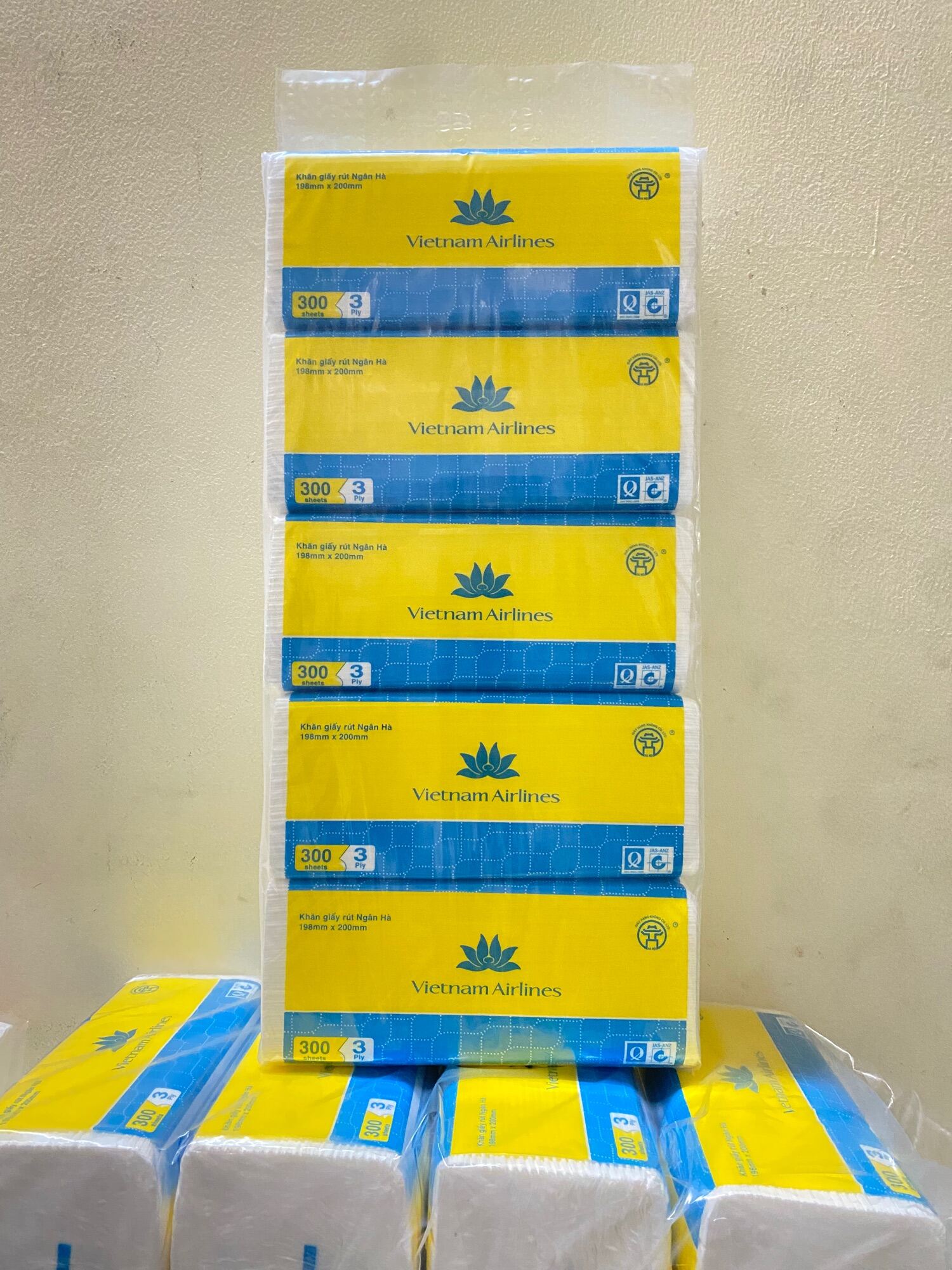 COMBO 5 GÓI GIẤY RÚT VIETNAMAIRLINES VÀNG ĐẶC BIỆT CAO CẤP 300 TỜ 3 LỚP