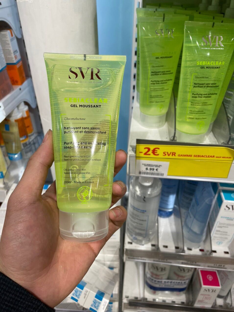 Sữa rửa mặt SVR Sebiclear Gel Moussant 400ml