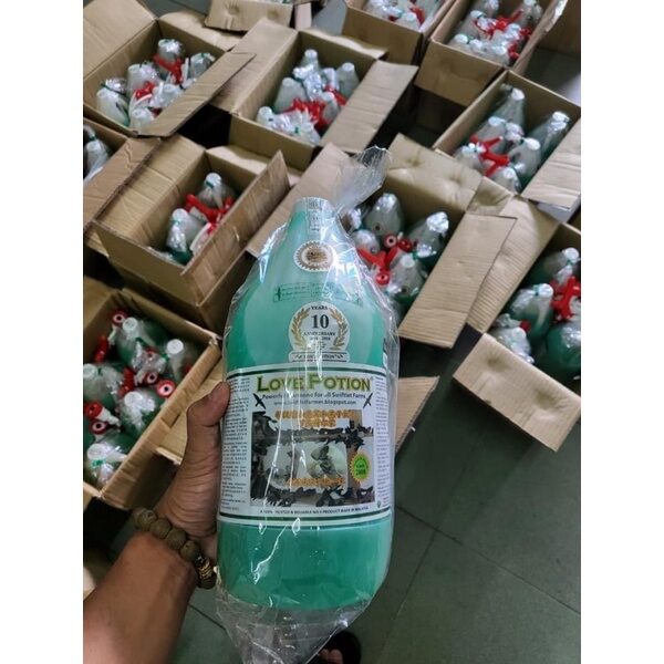 Dung dịch nhà yến love potion ( can 2lit tạo mùi kích thích sinh sản cho chim yến )
