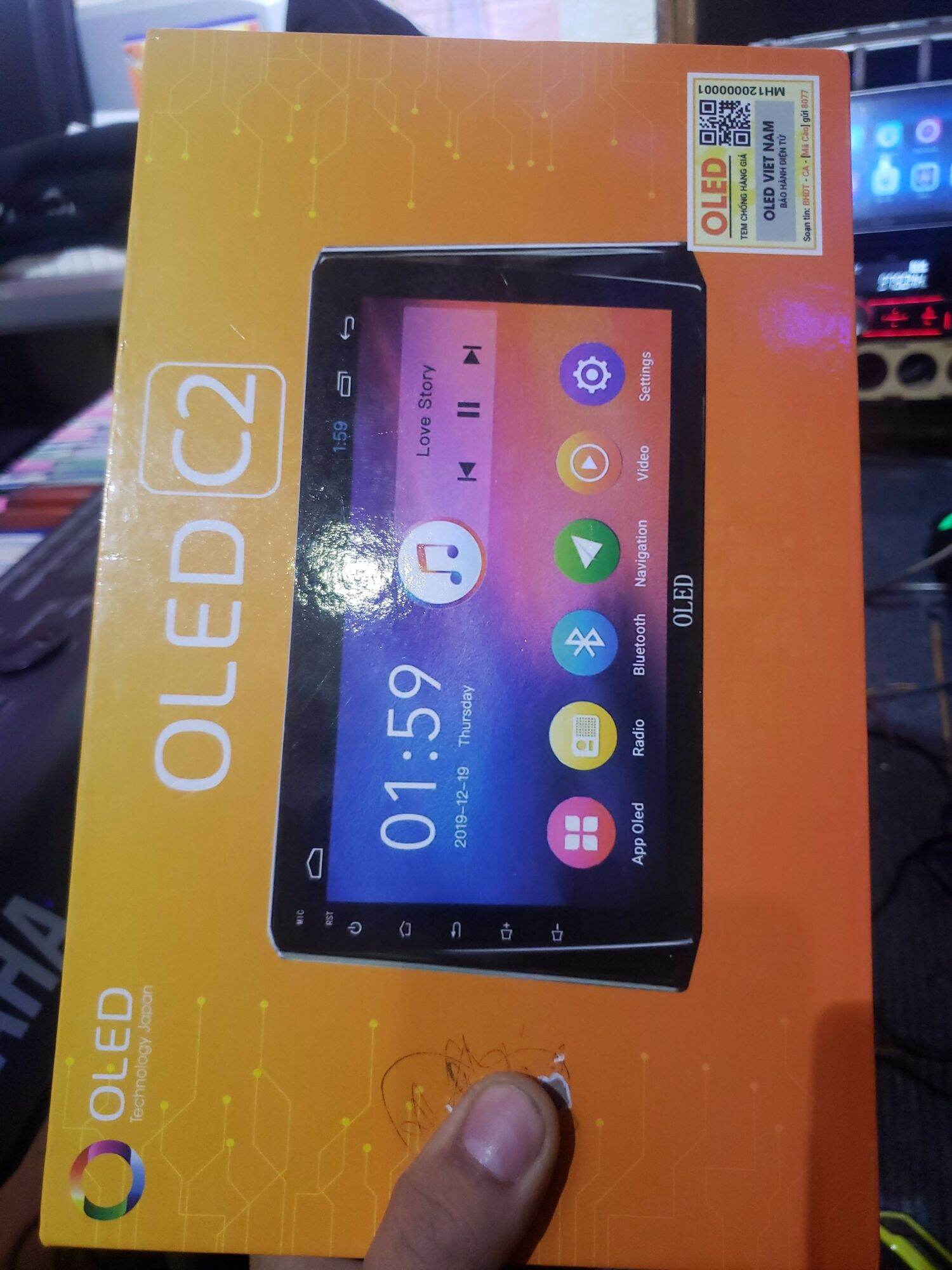 Màn Androi OLED C2 & Dưỡng cho xe huyndai I10  ( 2014 2021)