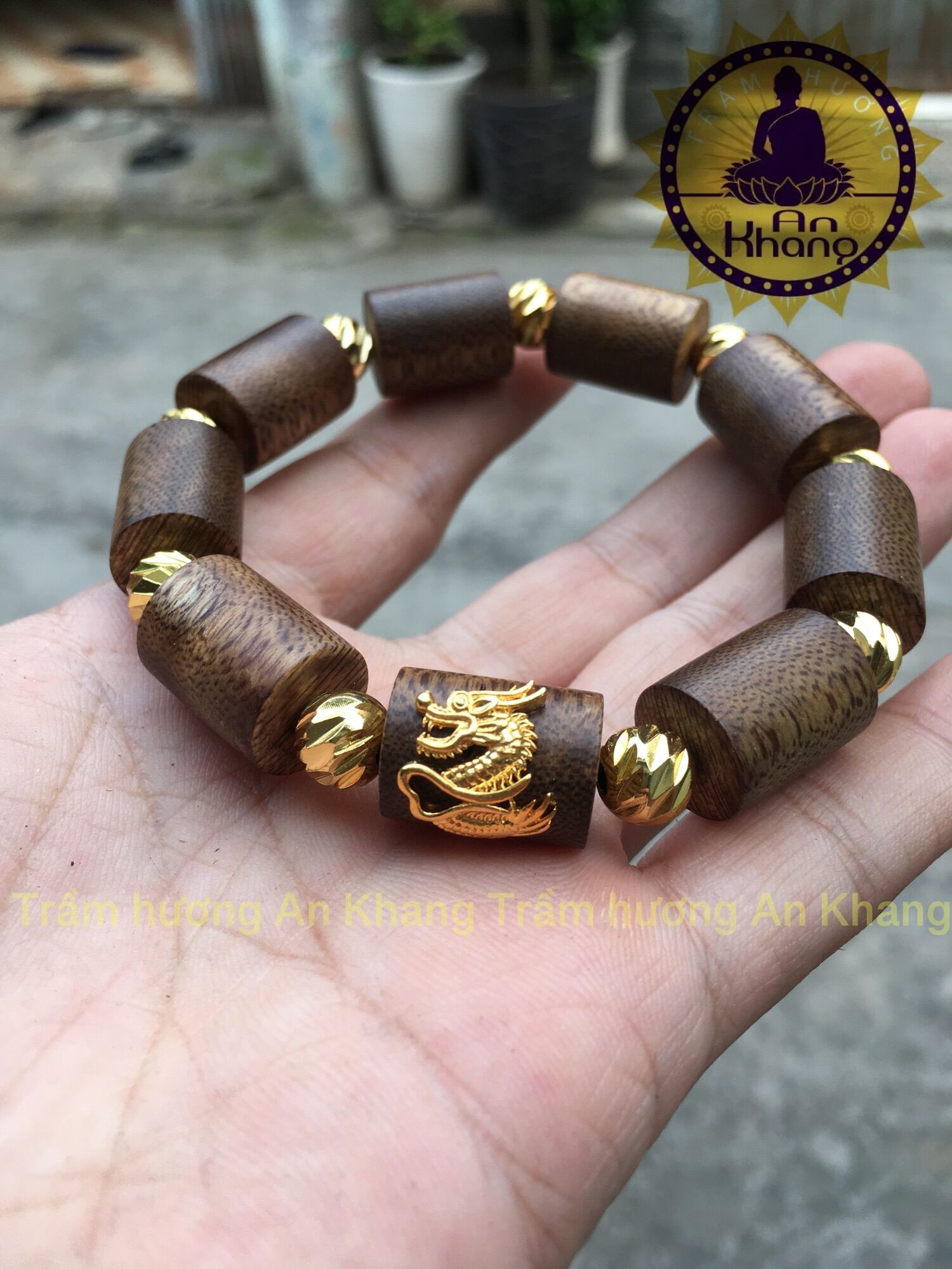 Vòng tay trầm tốc mix rồng