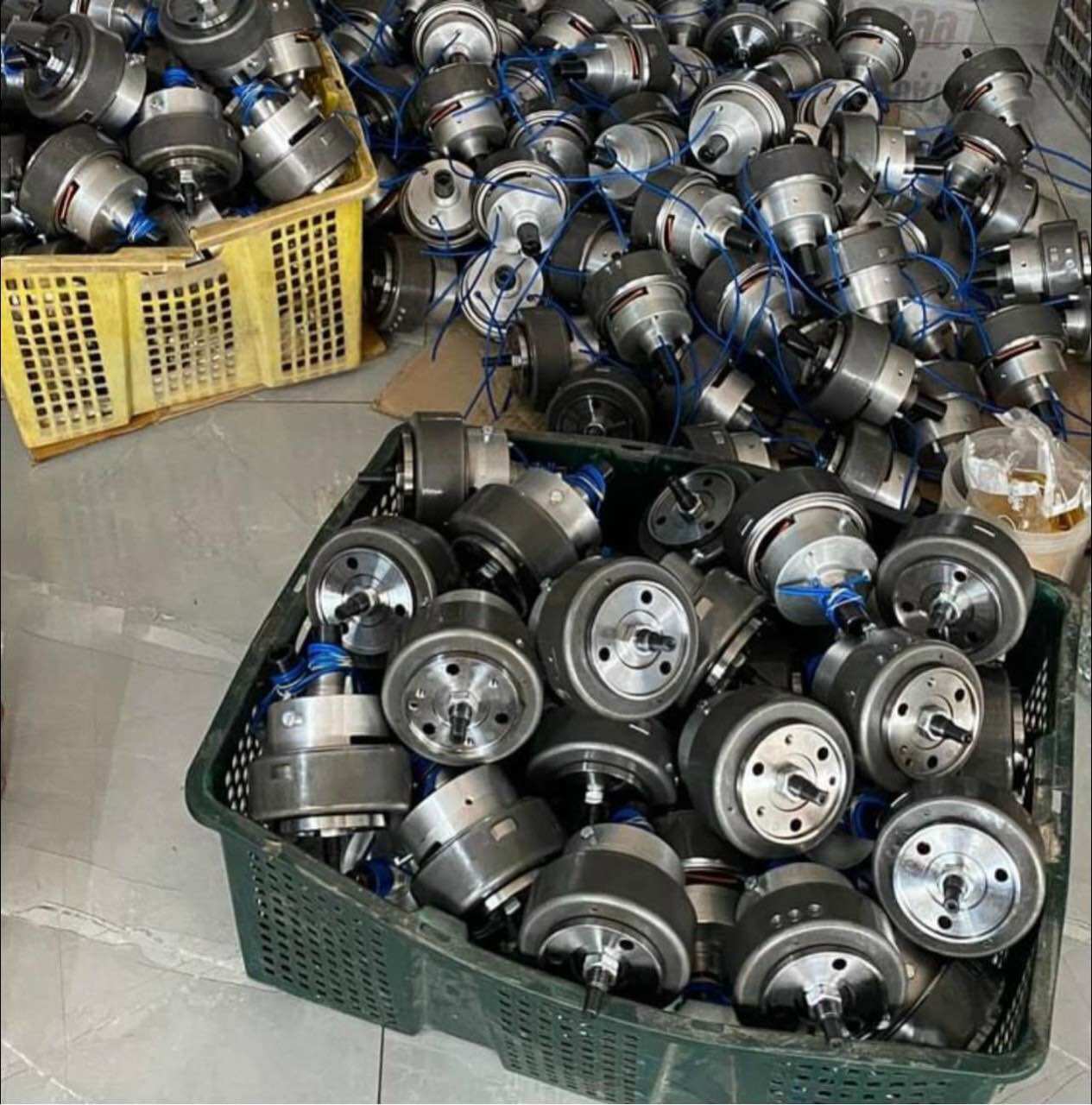 mô tơ củ phát điện gắn xe máy