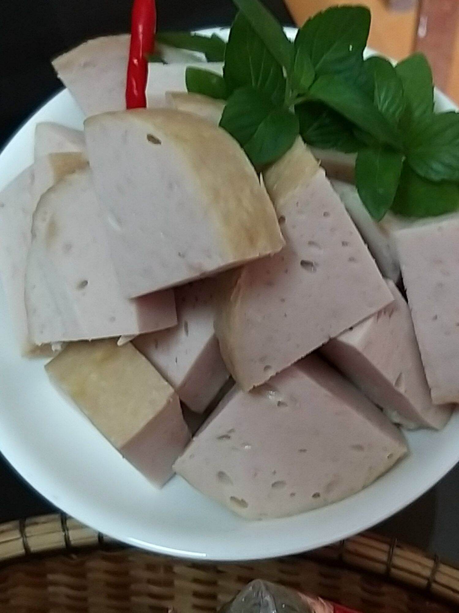 CHẢ LỤA  500gr/1 đòn