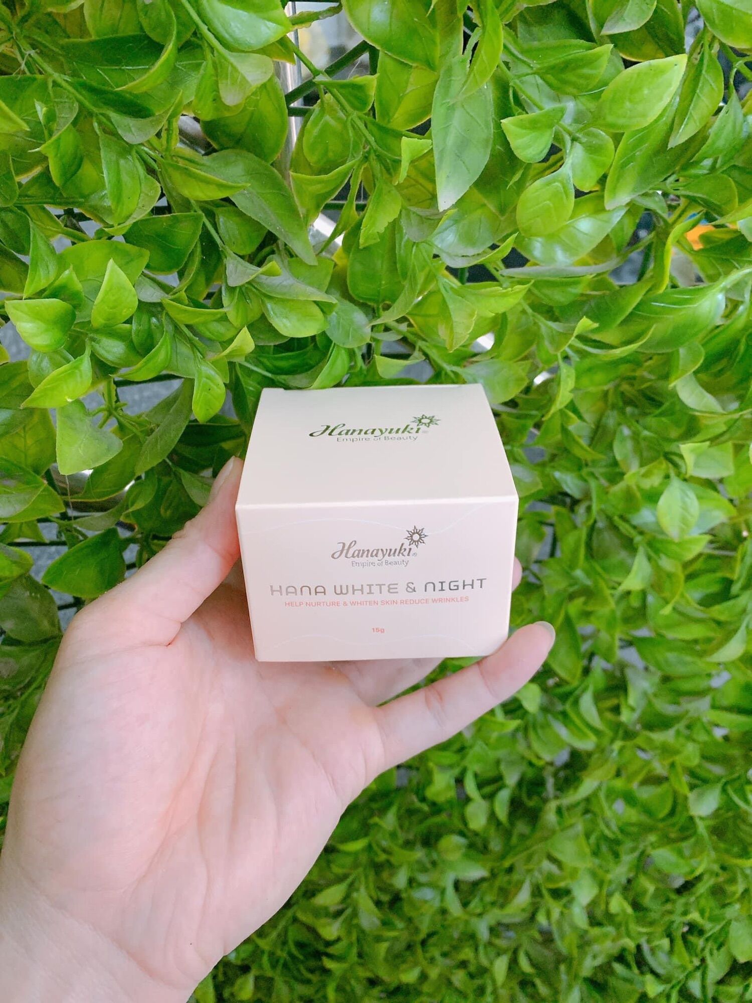 Kem Đêm Hanayuki Mini - Hana White Night Mini