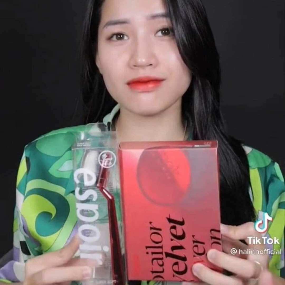 Cọ Tán Kem Nền Espoir (Màu Đỏ)