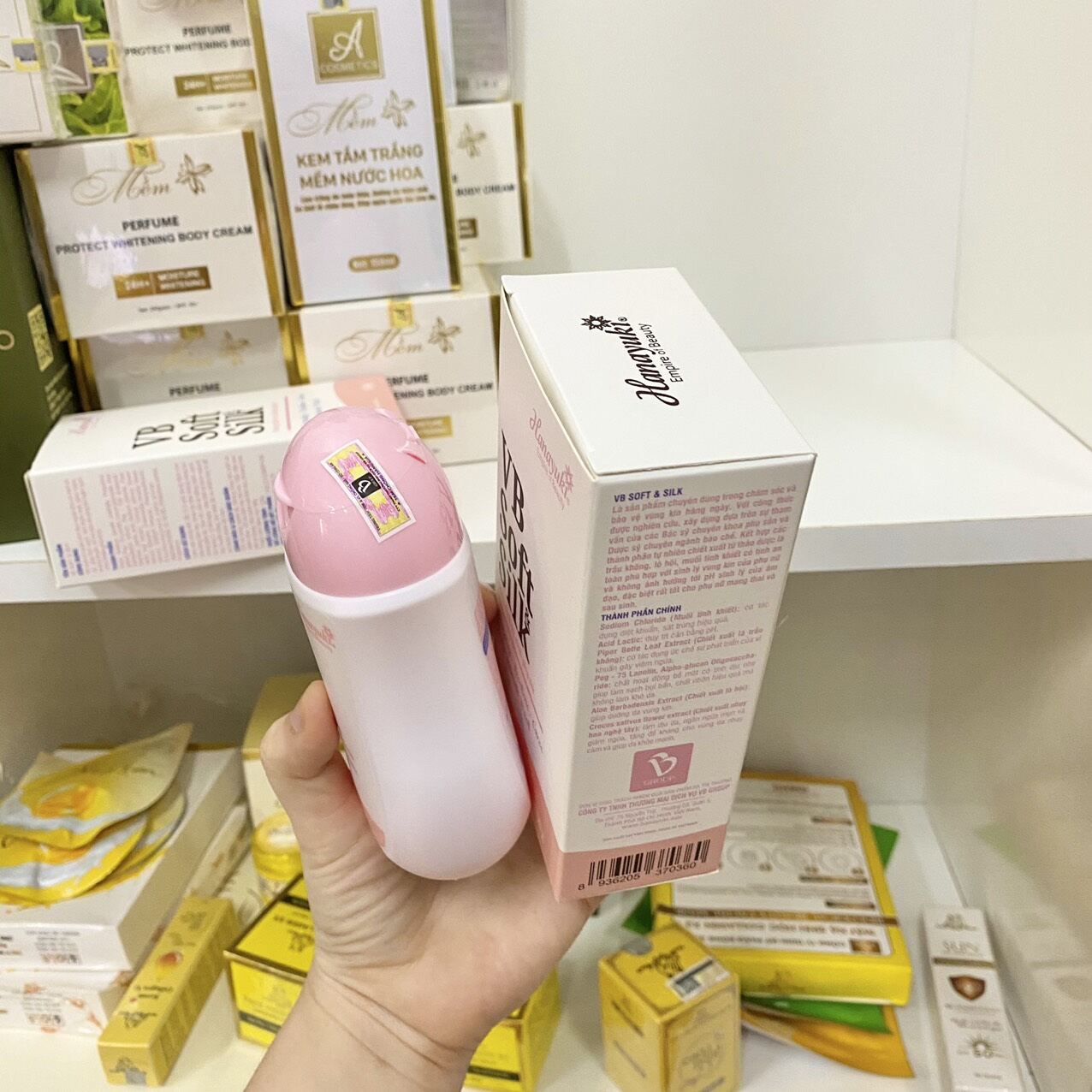 Dung Dịch Vệ Sinh Hanayuki Màu Hồng Vb Soft Silk