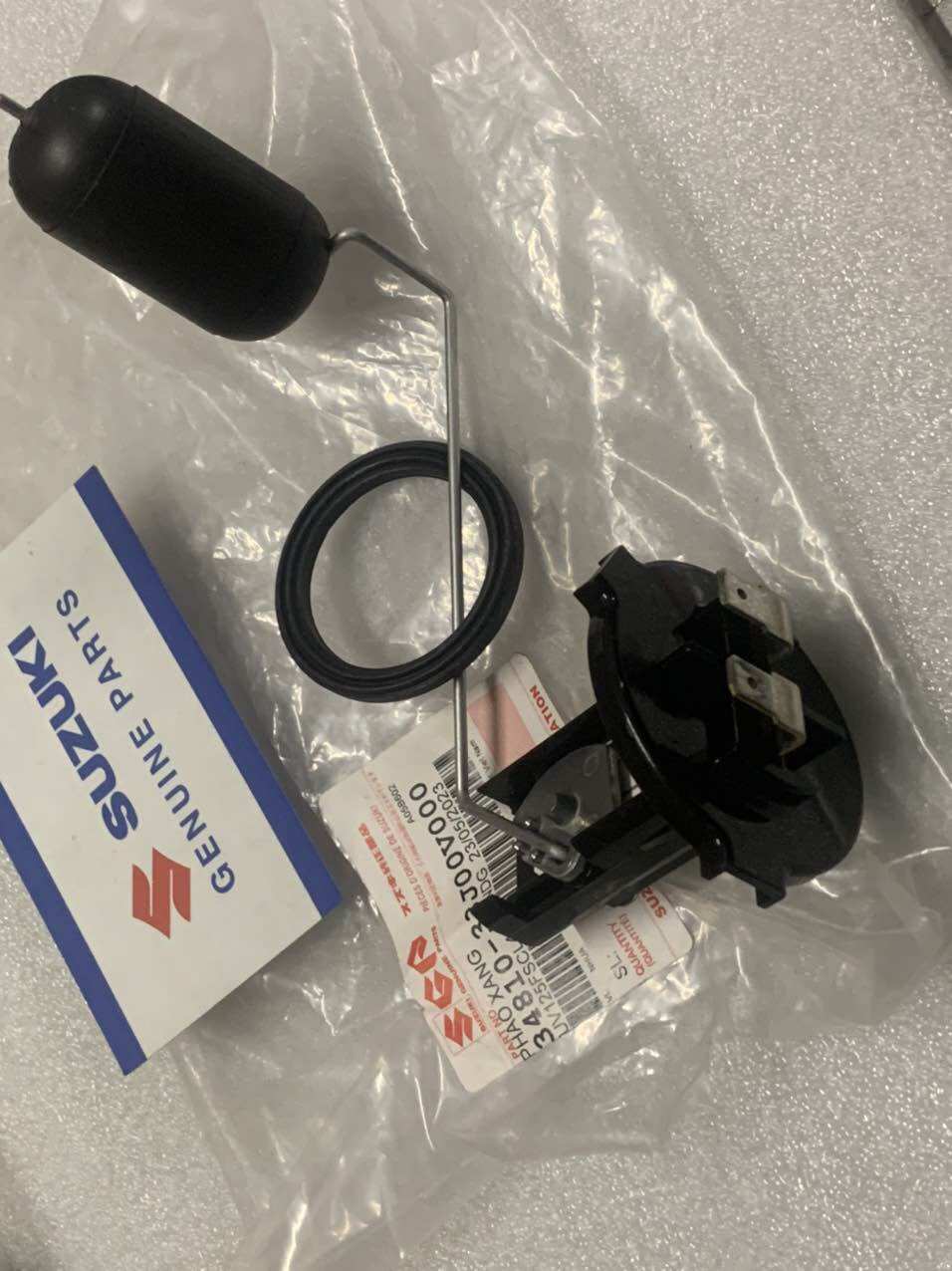 Phao báo xăng xe hayate impulse skydrive 125 Suzuki