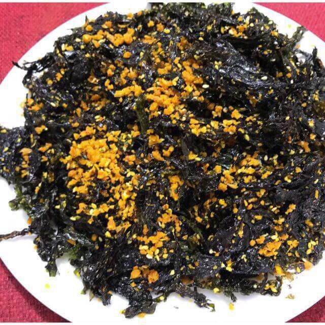 pet-150gr rong biển cháy tỏi ớt