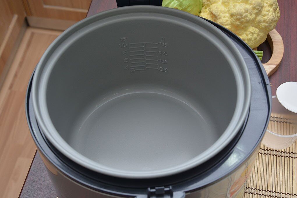 Sharp 1.8 Liter Rice Cooker Ks-Nr191Stv [Genuine Products with 12 Months Warranty]